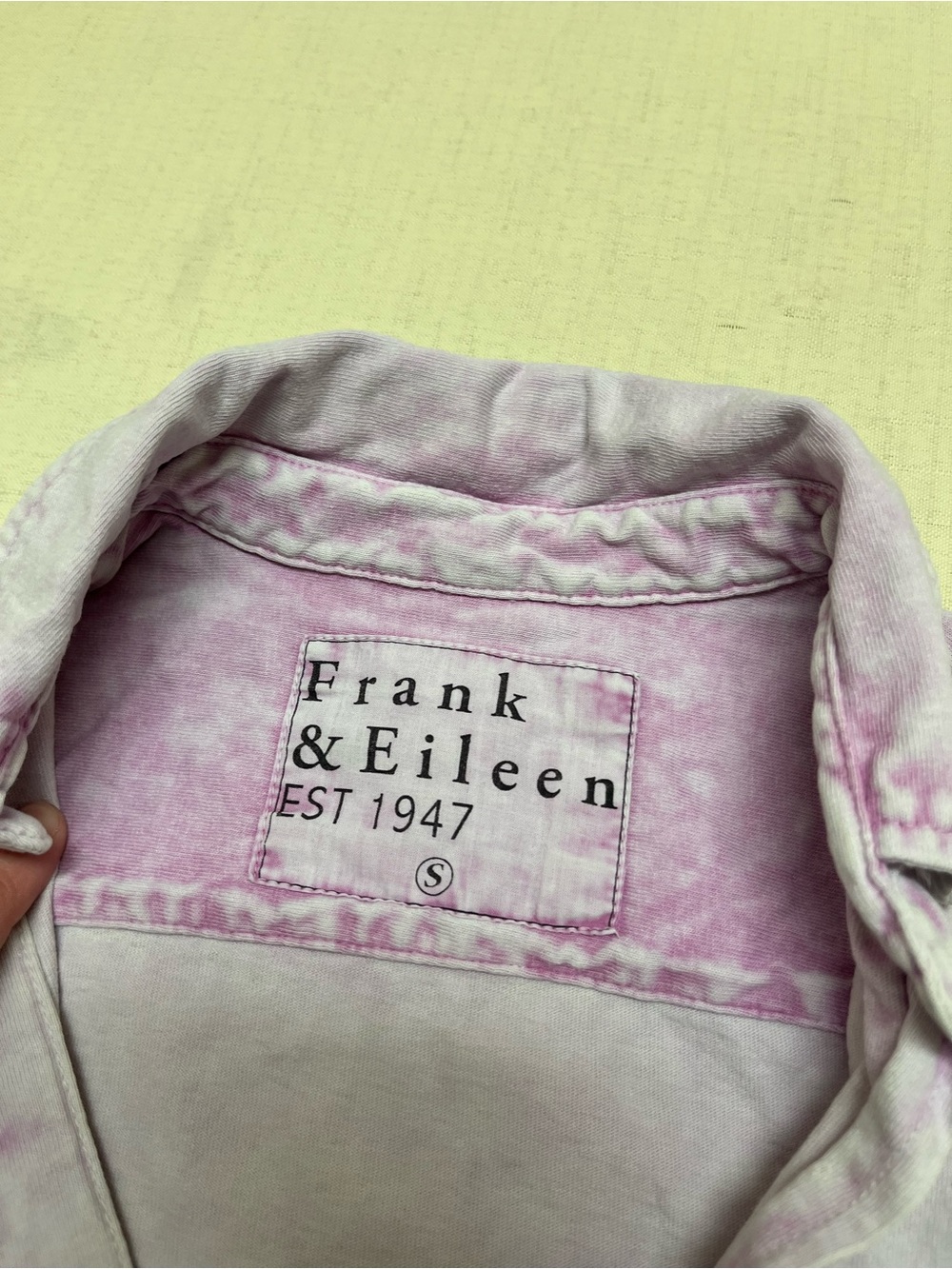 Frank & Eileen S cotton lavender mineral washed button up Eileen - Picture 6 of 13